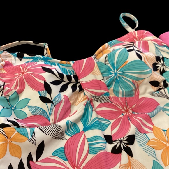 Croft & Barrow 2 Piece Tankini Swimsuit, Pink and Turquoise Multi Floral, 14/16 - Picture 4 of 7